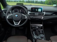 BMW 225xe iPerformance 2019 Tank Top #1354813