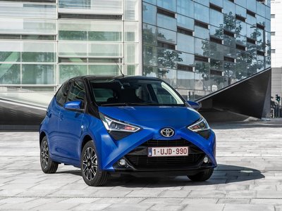 Toyota Aygo 2019 Poster 1354920