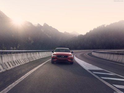 Volvo S60 2019 poster