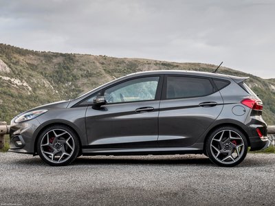 Ford Fiesta ST 2018 Poster 1357013