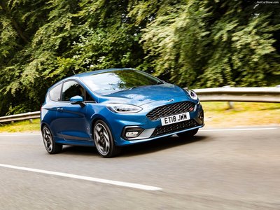 Ford Fiesta ST 2018 Poster 1357079
