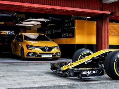 Renault Megane RS Trophy 2019 Poster with Hanger