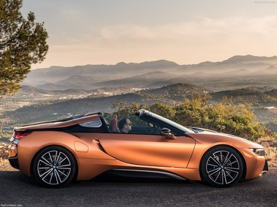 BMW i8 Roadster [UK] 2019 Poster with Hanger