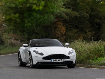 Aston Martin DB11 V8 2018 magic mug #1358974