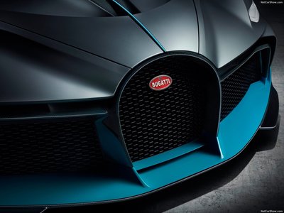 Bugatti Divo 2019 metal framed poster