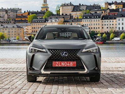 Lexus UX 2019 Poster 1360297