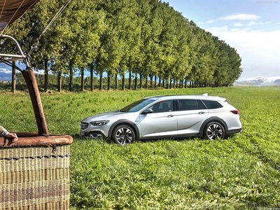 Opel Insignia Country Tourer 2018 Poster 1361415