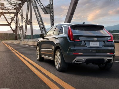 Cadillac XT4 2019 mug #1361466