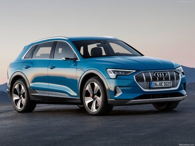 Audi e-tron 2020 poster