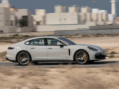 Porsche Panamera GTS 2019 phone case