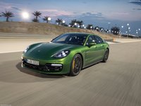 Porsche Panamera GTS 2019 Longsleeve T-shirt #1363632