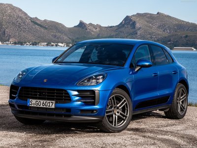 Porsche Macan 2019 Mouse Pad 1363952