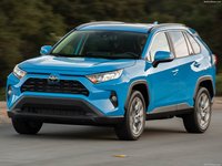 Toyota RAV4 2019 Longsleeve T-shirt #1365336