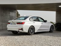 BMW 320d Sport Line 2019 Longsleeve T-shirt #1365670