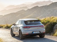 Porsche Macan S 2019 Longsleeve T-shirt #1365917