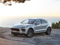 Porsche Macan S 2019 Longsleeve T-shirt #1365919