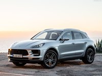 Porsche Macan S 2019 Longsleeve T-shirt #1365924