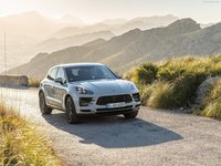 Porsche Macan S 2019 Longsleeve T-shirt #1365934