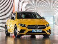 Mercedes-Benz A35 AMG 4Matic 2019 Mouse Pad 1366509