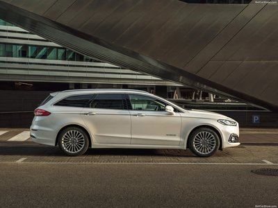 Ford Mondeo Wagon Hybrid 2019 Poster with Hanger