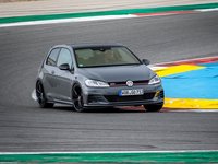 Volkswagen Golf GTI TCR 2019 Mouse Pad 1367946
