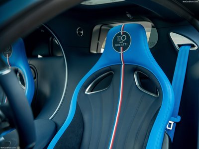 Bugatti Chiron Sport 110 ans Bugatti 2019 pillow