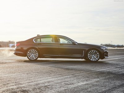 BMW 745Le 2020 poster