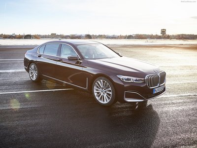 BMW 745Le 2020 poster
