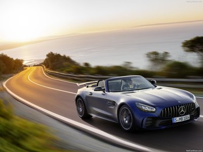 Mercedes-Benz AMG GT R Roadster 2020 canvas poster