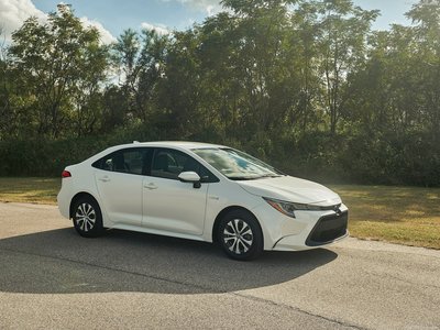 Toyota Corolla Hybrid [US] 2020 Poster 1369542