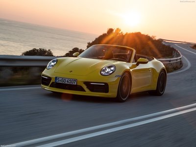 Porsche 911 Carrera S Cabriolet 2019 puzzle 1370247