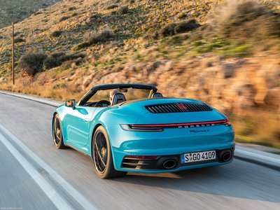 Porsche 911 Carrera S Cabriolet 2019 mug #1370248