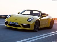 Porsche 911 Carrera S Cabriolet 2019 Mouse Pad 1370282