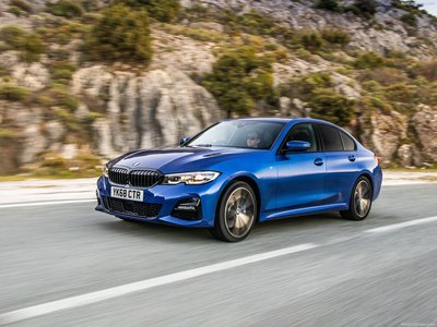 BMW 3-Series [UK] 2019 magic mug #1370442