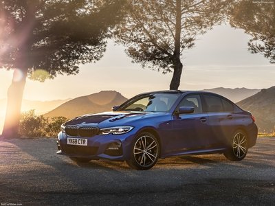 BMW 3-Series [UK] 2019 Poster 1370446