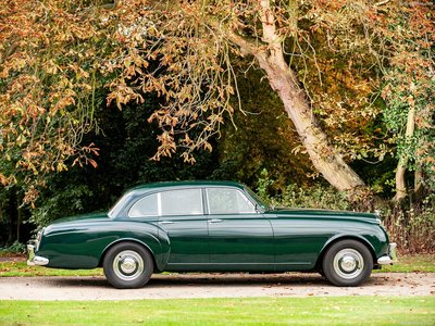 Bentley S2 Continental Flying Spur 1959 pillow
