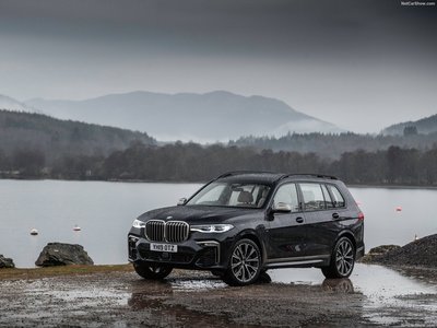 BMW X7 [UK] 2019 metal framed poster