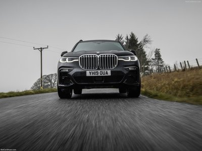 BMW X7 [UK] 2019 Poster 1371285