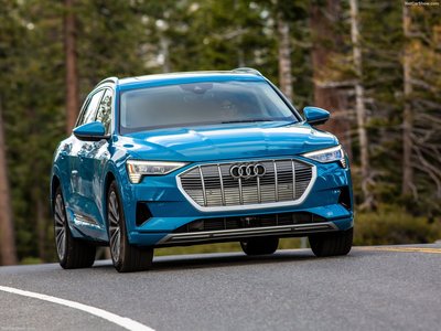 Audi e-tron [US] 2020 metal framed poster