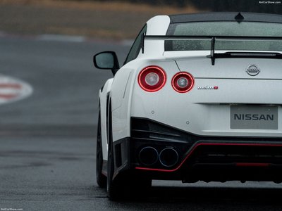 Nissan GT-R Nismo 2020 poster