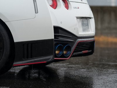Nissan GT-R Nismo 2020 Poster 1371637
