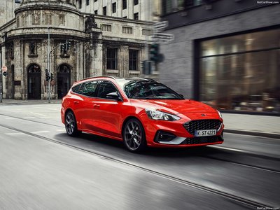 Ford Focus ST Wagon 2020 canvas poster