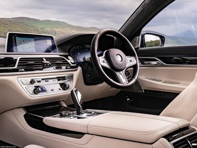BMW 7-Series [UK] 2020 Mouse Pad 1372125