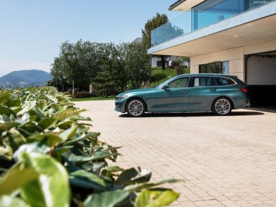 BMW 3-Series Touring 2020 tote bag #1373383