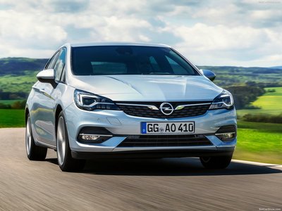 Opel Astra 2020 canvas poster