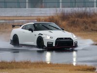 Nissan GT-R Nismo 2020 Poster 1374158