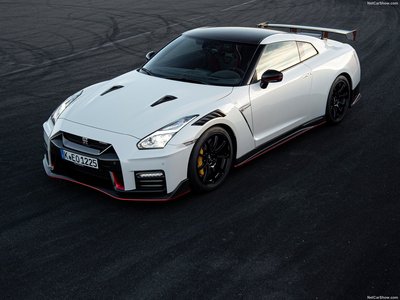 Nissan GT-R Nismo 2020 mug #1374163