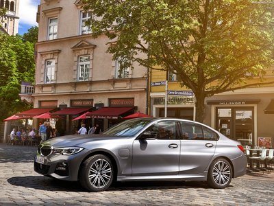 BMW 330e Sedan  2019 stickers 1375363