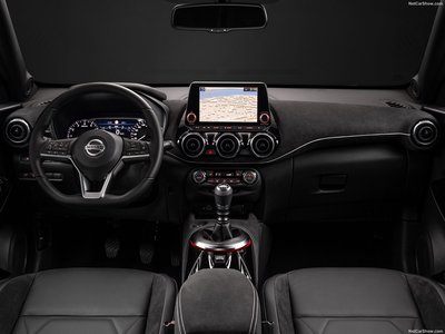 Nissan Juke  2020 mouse pad