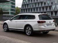 Volkswagen Passat Alltrack  2020 Mouse Pad 1379993